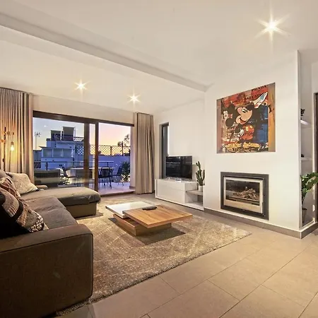 Modern Close To Costabella Villa *