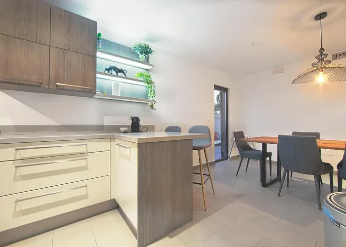 Modern Close To Costabella 빌라 마르베야